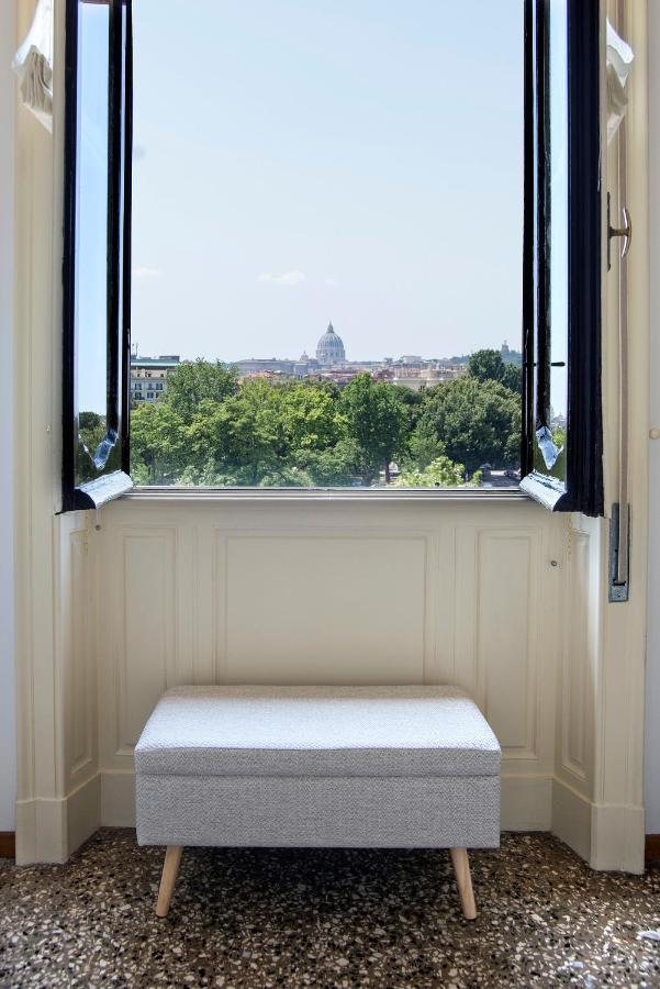 Elegant Floor - Unique View Of Rome's Skyline Tibernestrome